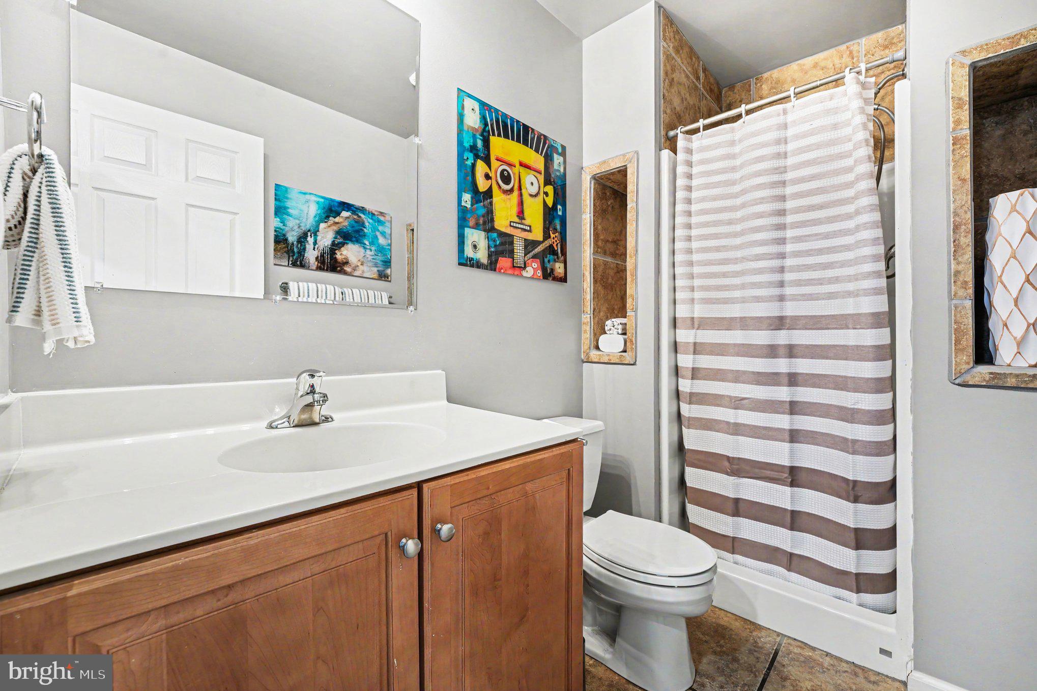 SKIPPACK KNOLL - Residential
