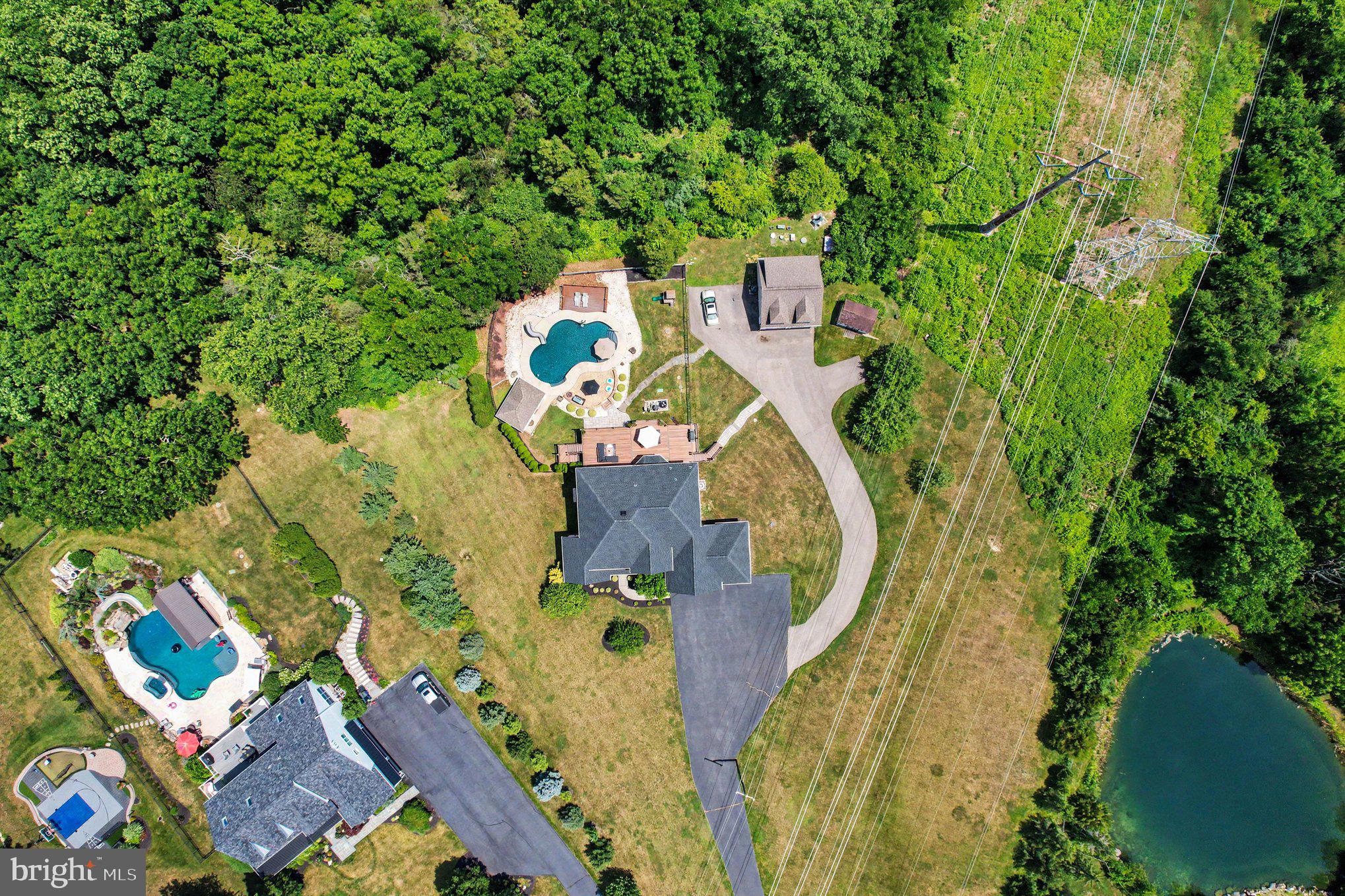 SKIPPACK KNOLL - Residential
