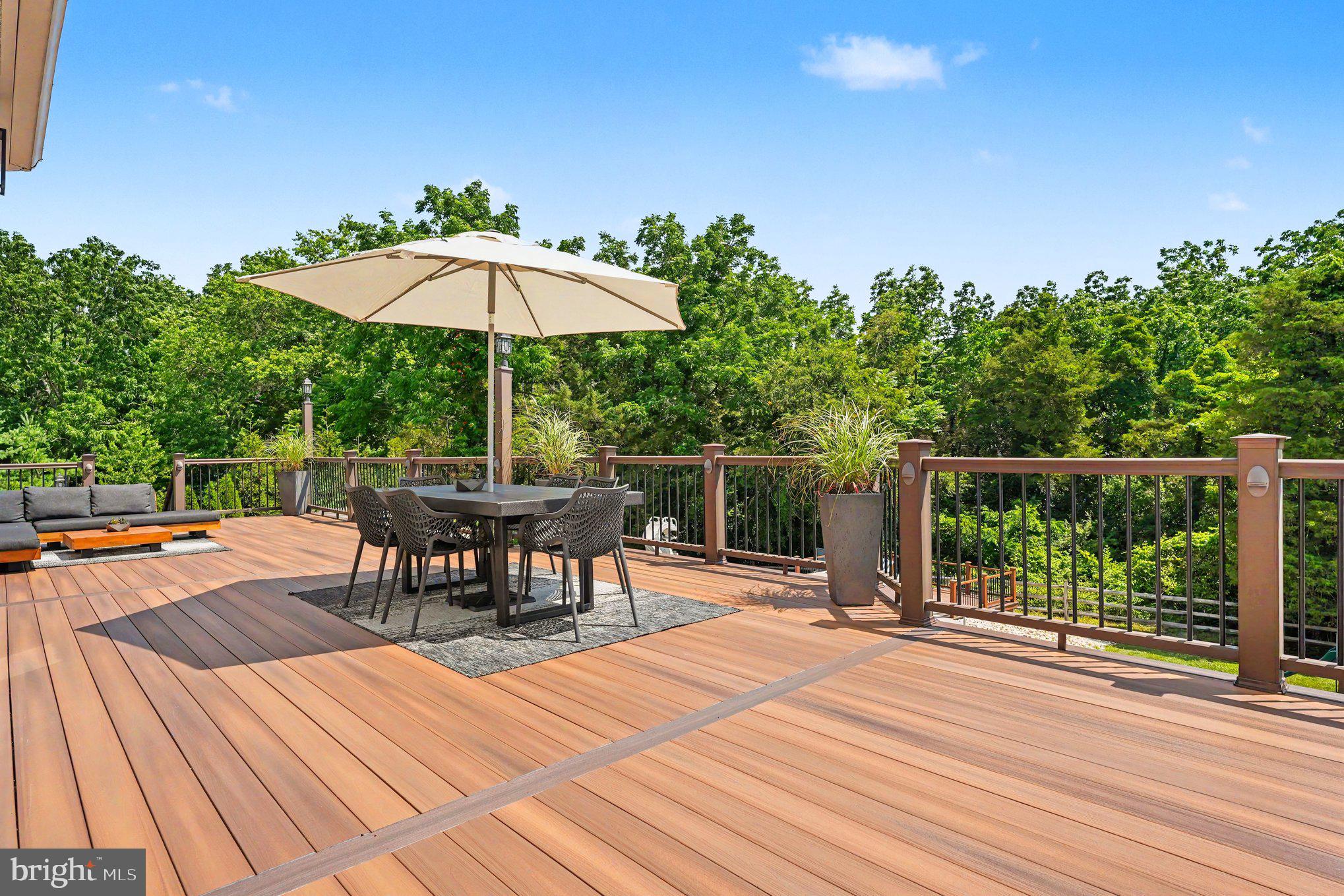 SKIPPACK KNOLL - Residential