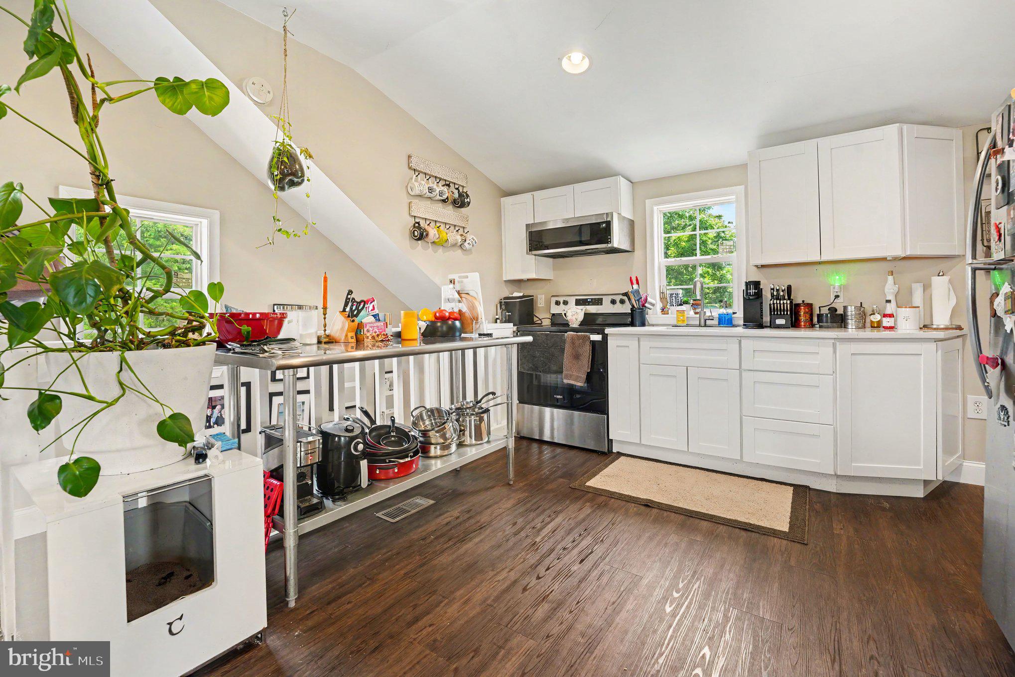 SKIPPACK KNOLL - Residential
