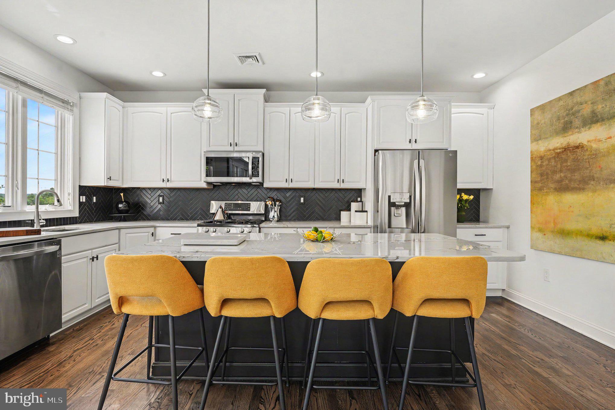SKIPPACK KNOLL - Residential