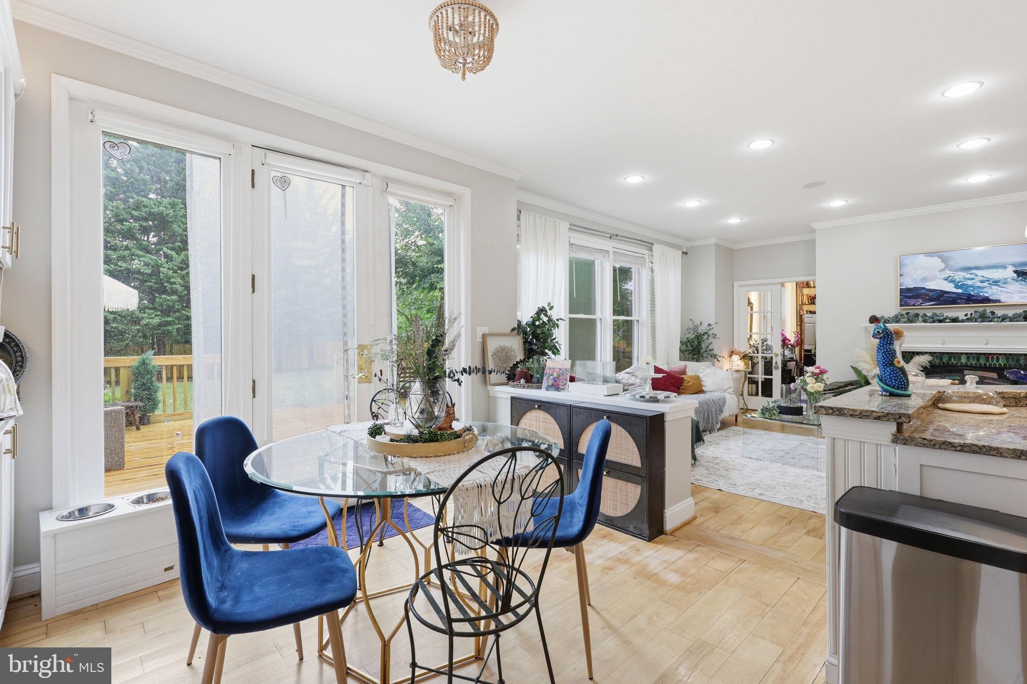 COLESVILLE OUTSIDE - Residential