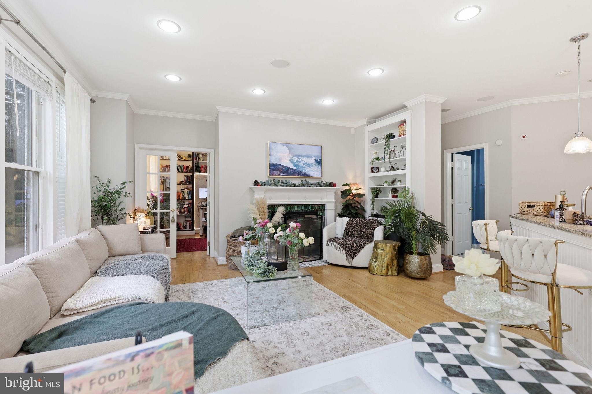 COLESVILLE OUTSIDE - Residential