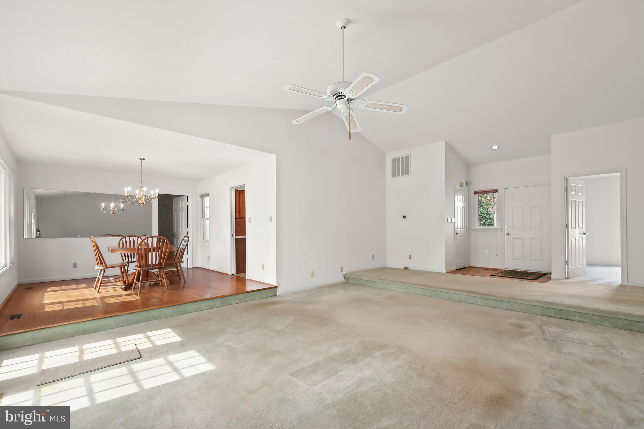 STONEWALL ESTATES - Residential