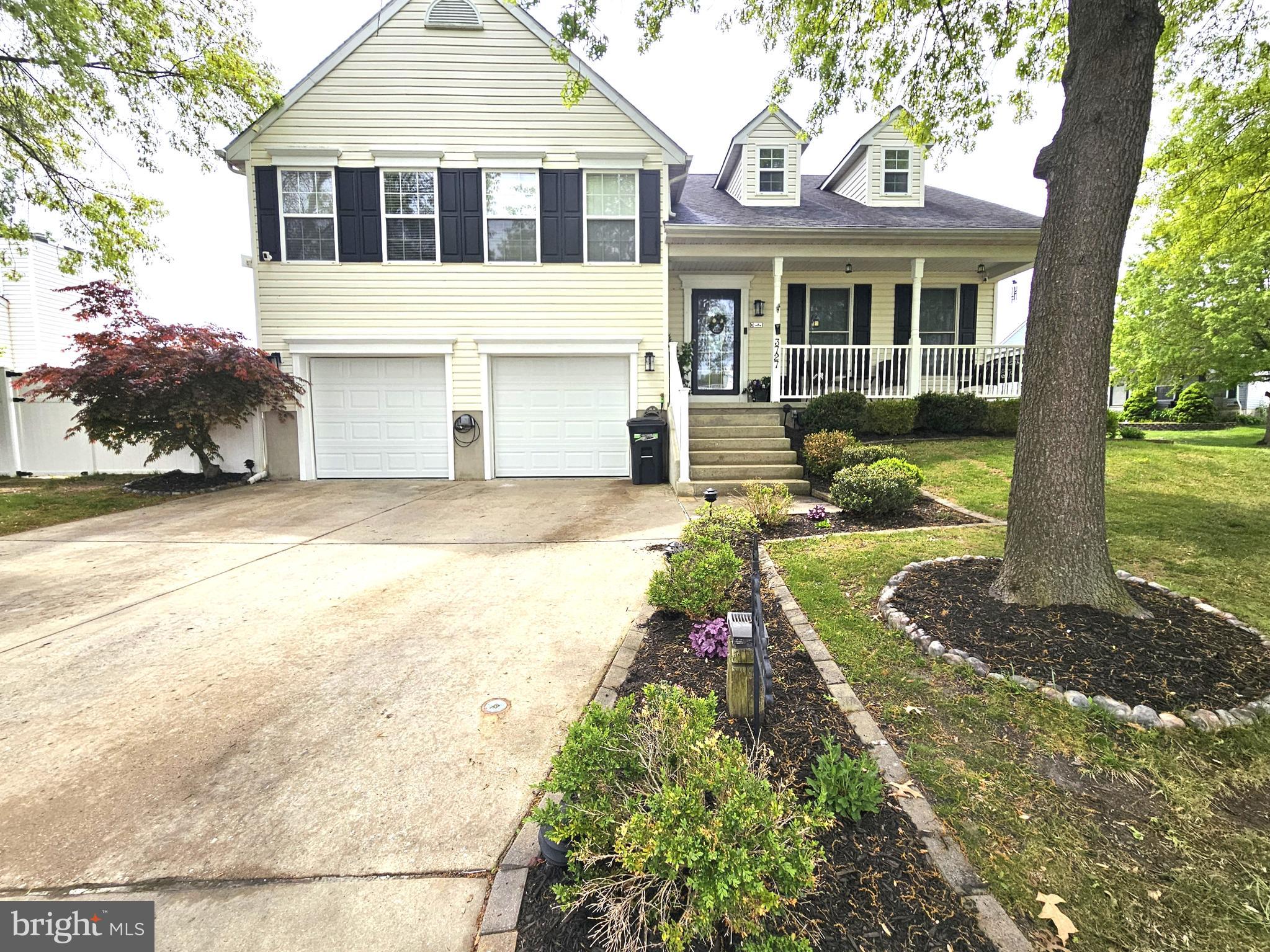 SENECA HARBOR - Residential