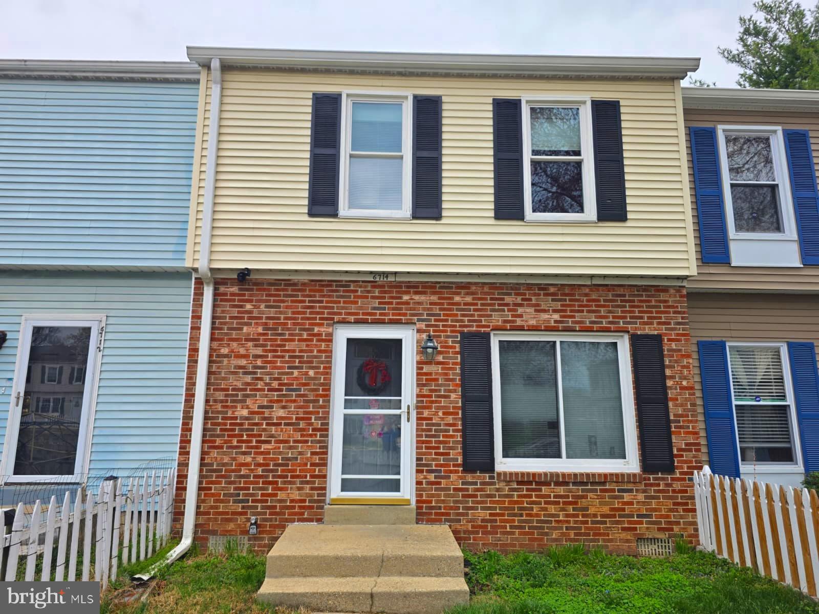 PINEBROOK TOWNHOMES - Residential
