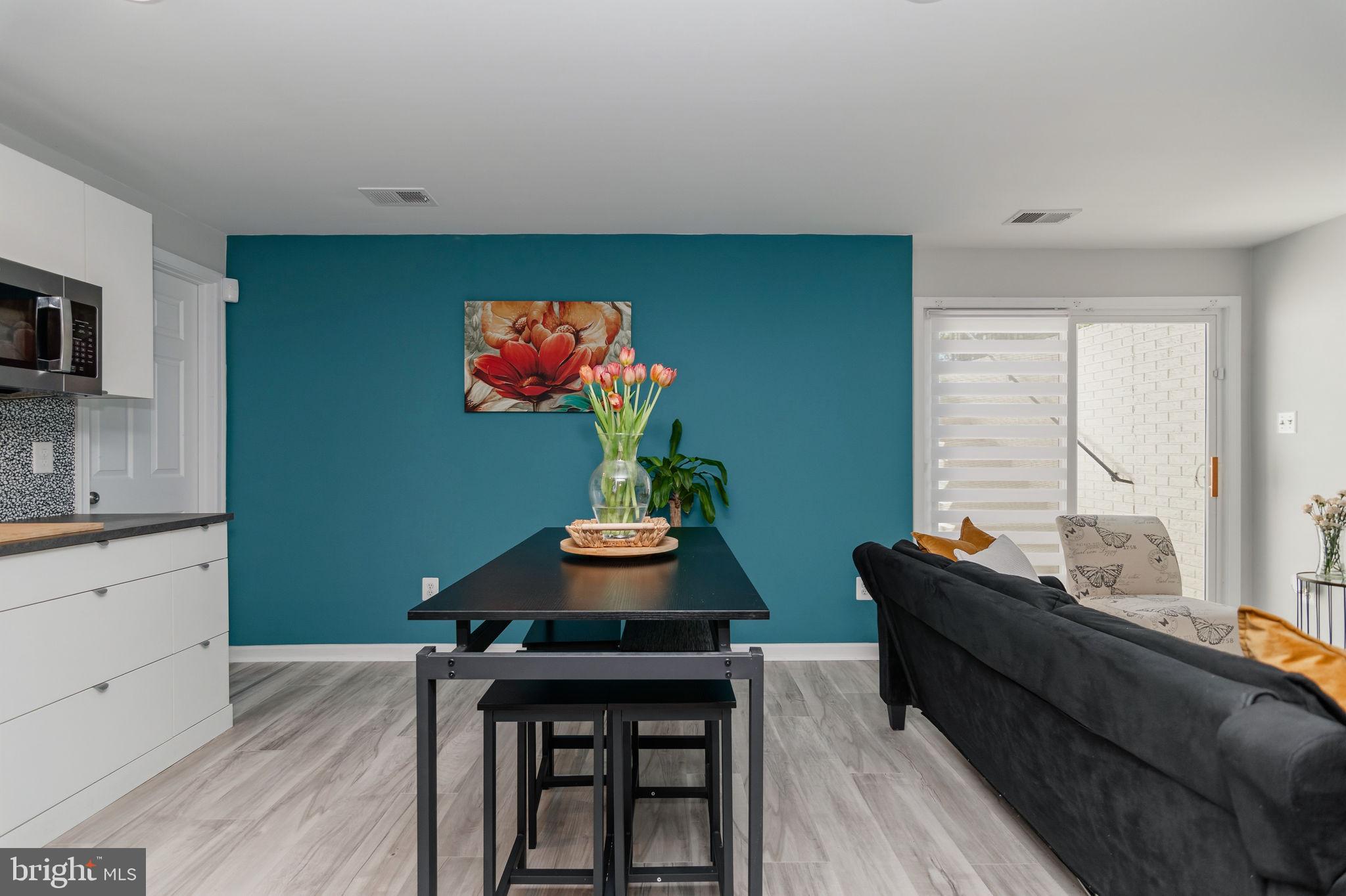 LINTON CREST - Residential