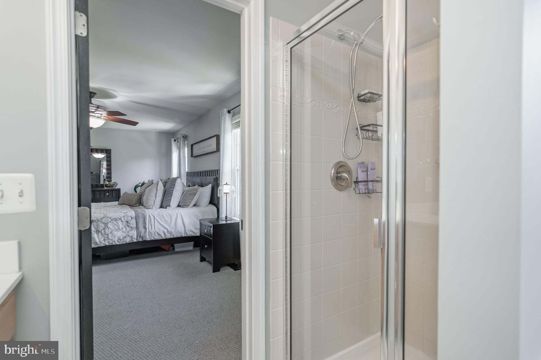 LINTON CREST - Residential