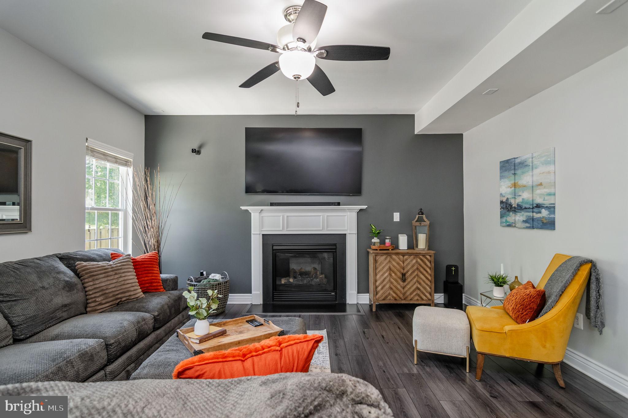 LINTON CREST - Residential
