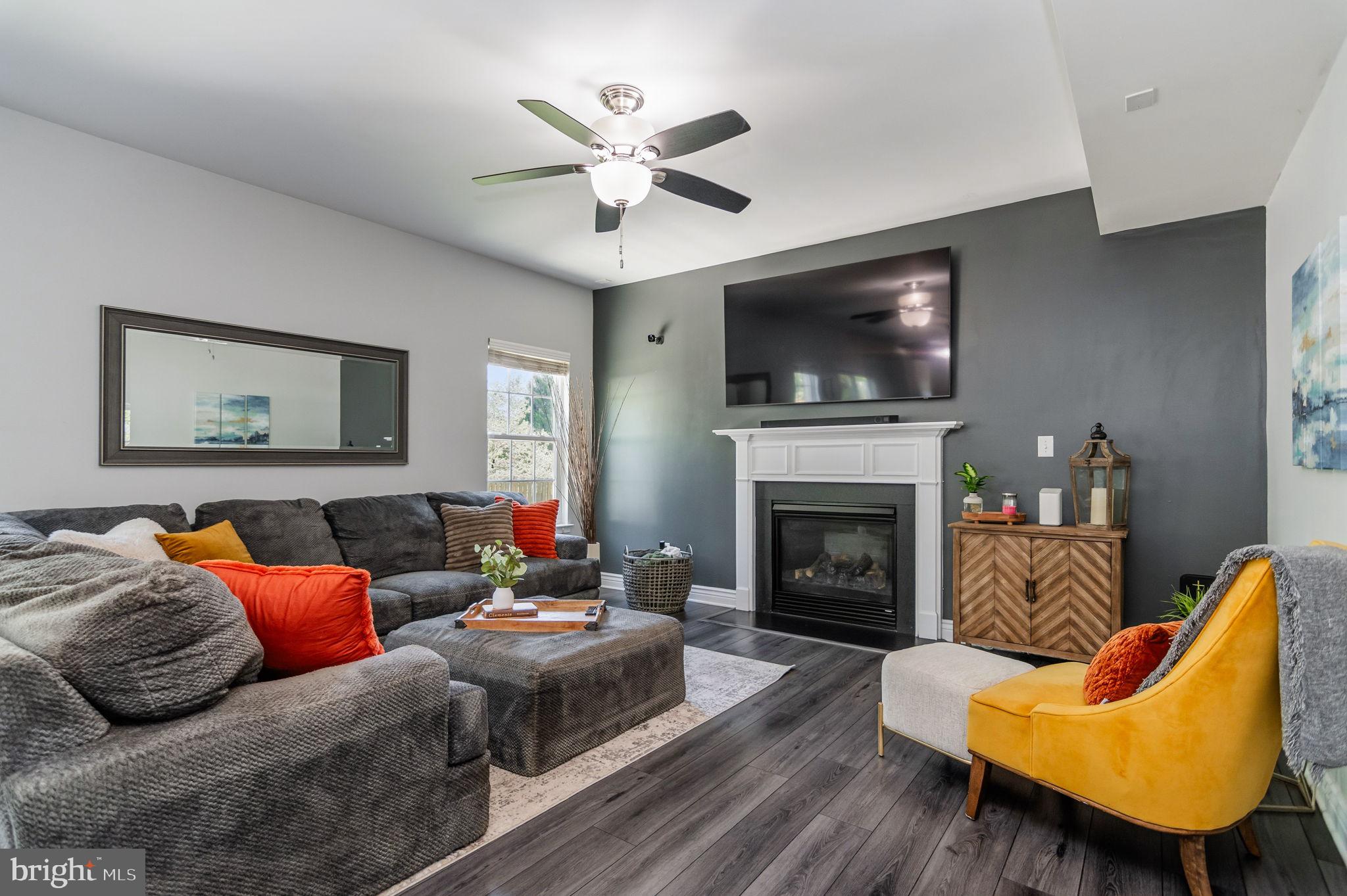 LINTON CREST - Residential