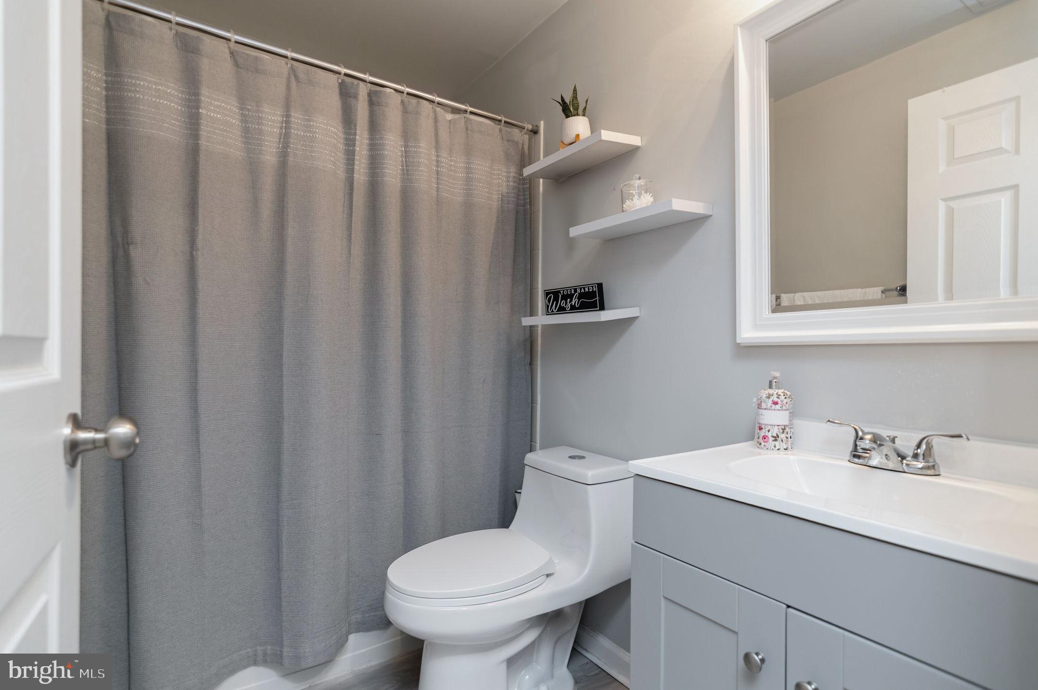 LINTON CREST - Residential