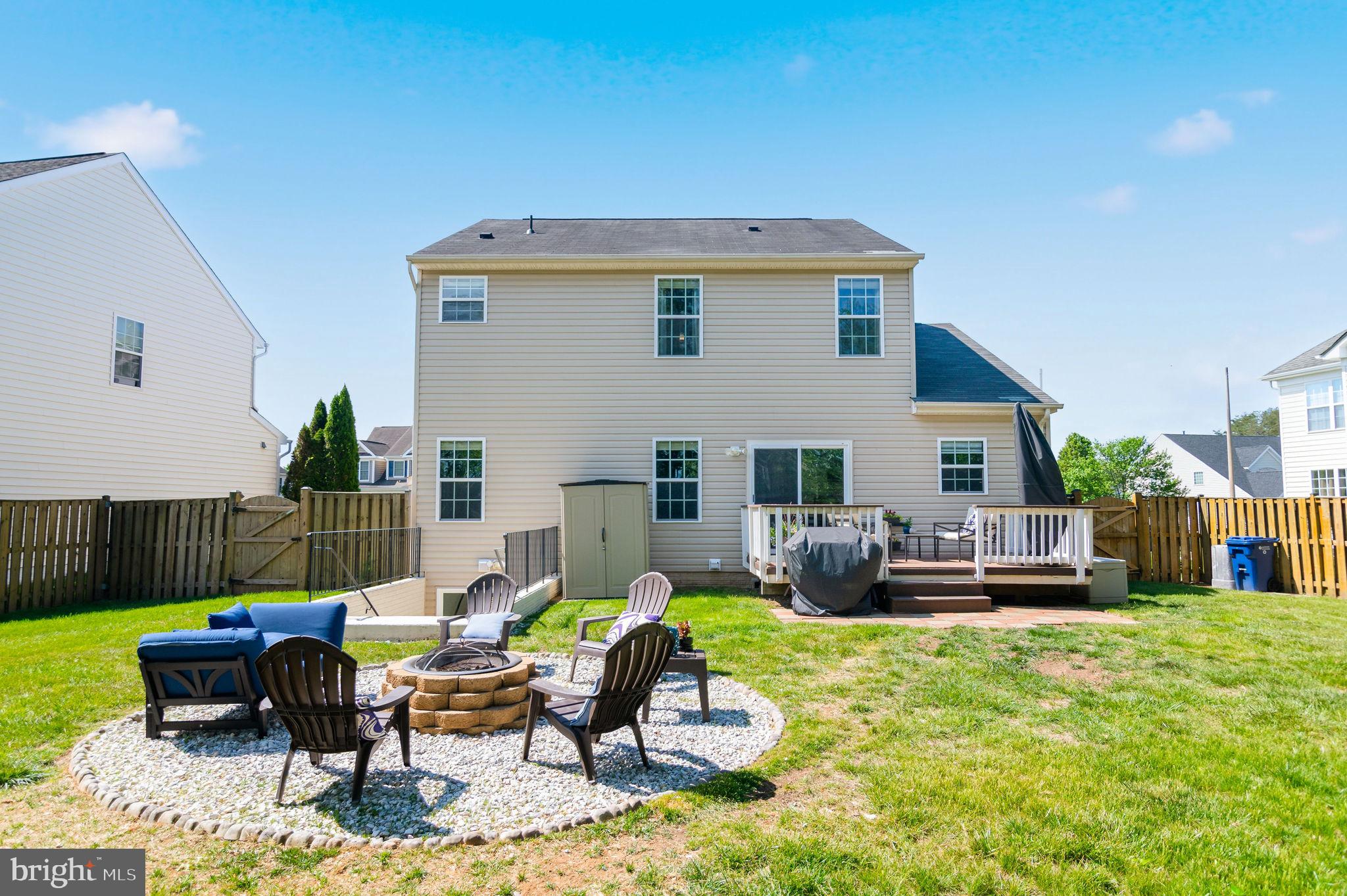 LINTON CREST - Residential