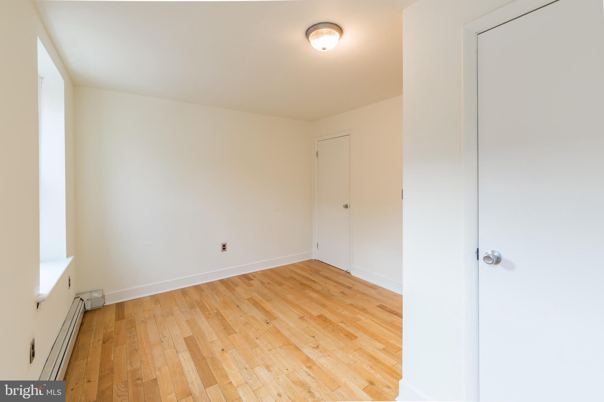 GRADUATE HOSPITAL - Residential Lease