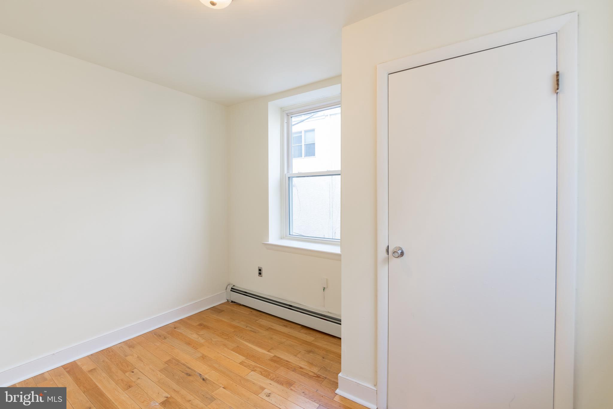 GRADUATE HOSPITAL - Residential Lease