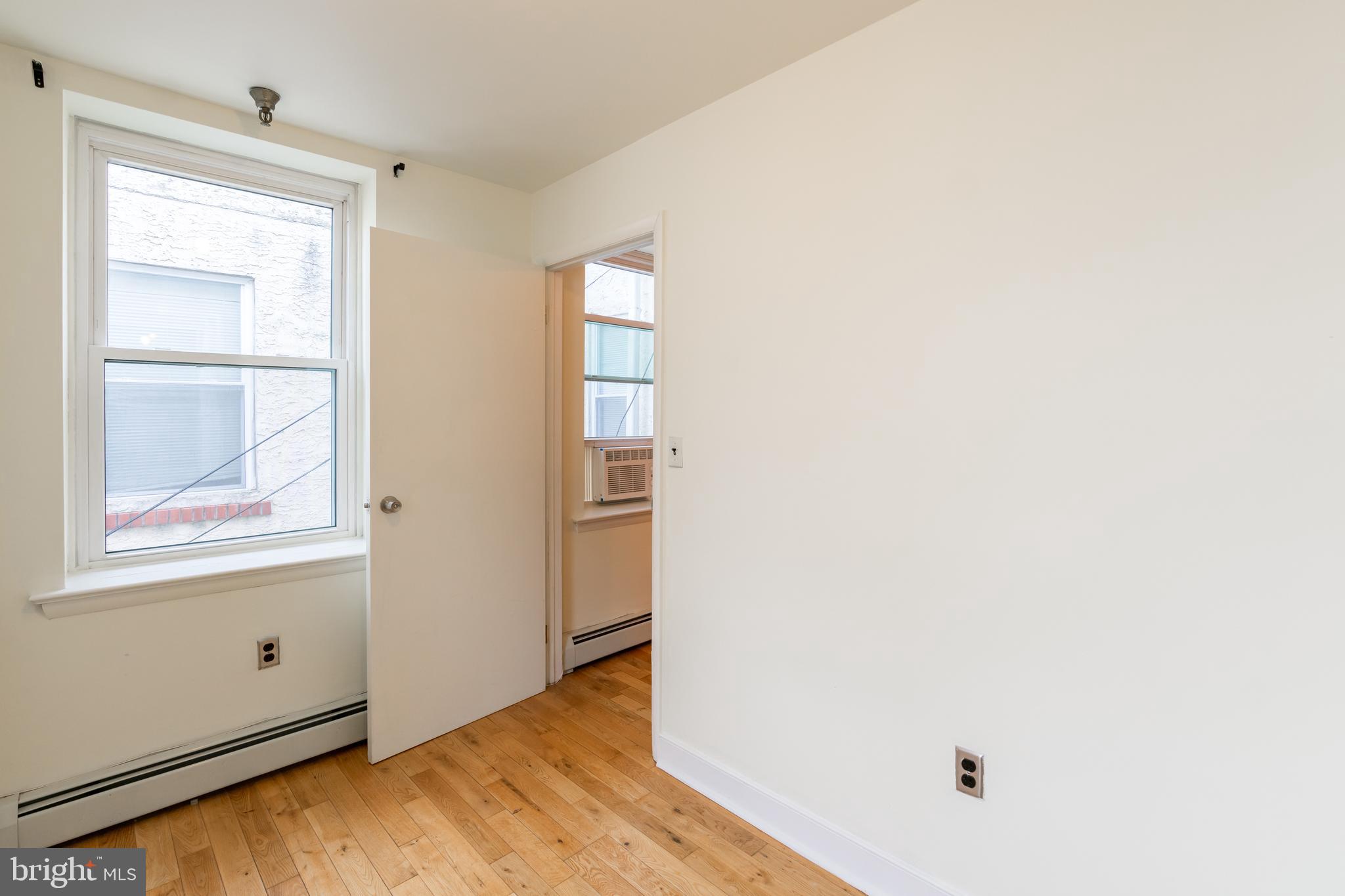 GRADUATE HOSPITAL - Residential Lease