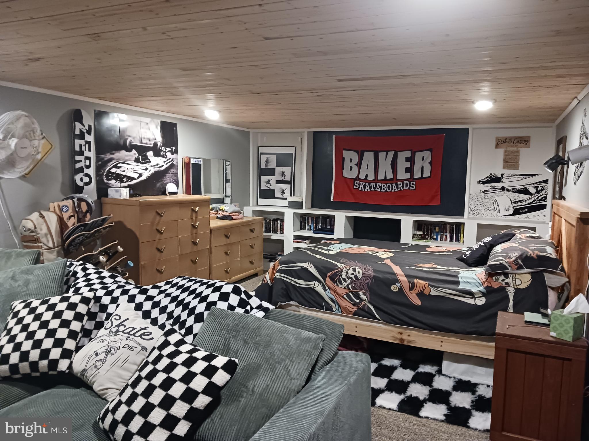 NONE AVAILABLE - Residential Lease