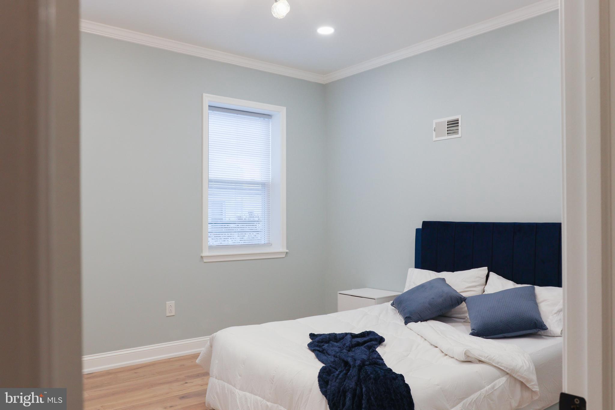 PHILADELPHIA (SOUTH) - Residential