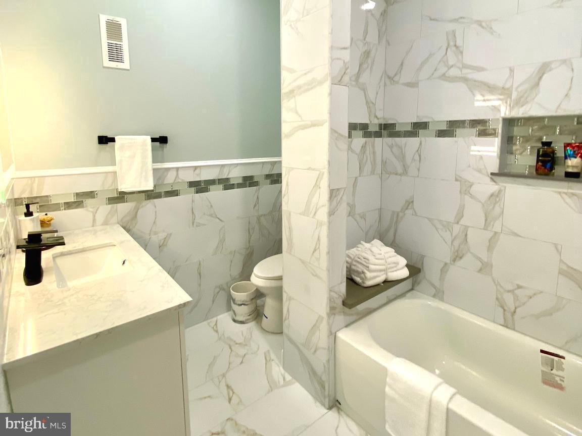 PHILADELPHIA (SOUTH) - Residential