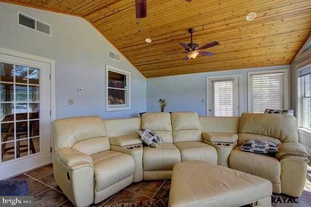THOMASVILLE - Residential