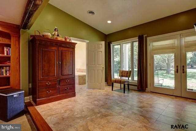 THOMASVILLE - Residential