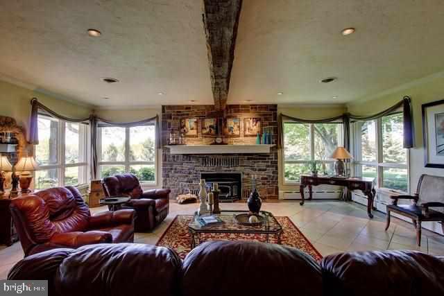THOMASVILLE - Residential