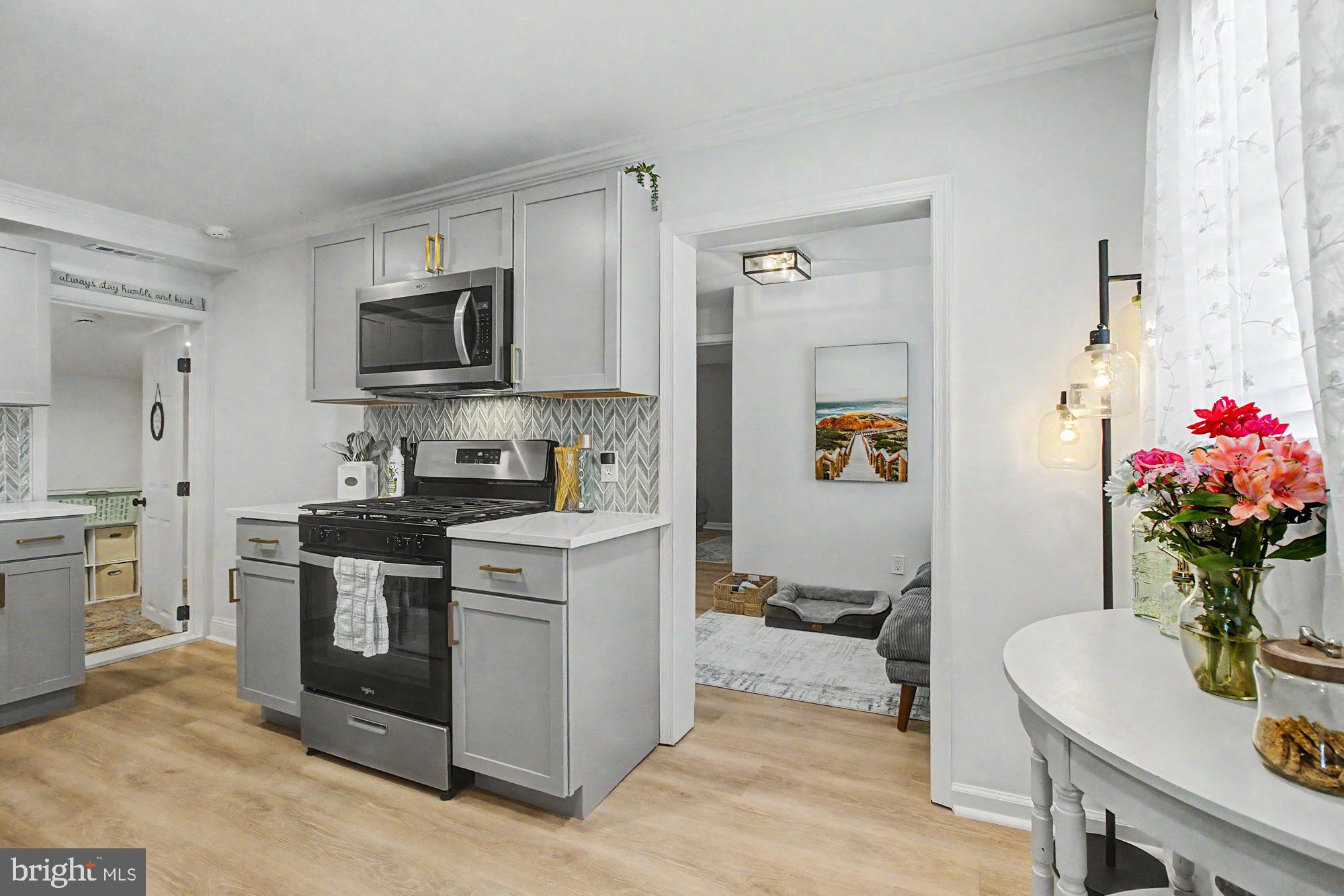 GRACELAND PARK - Residential Lease