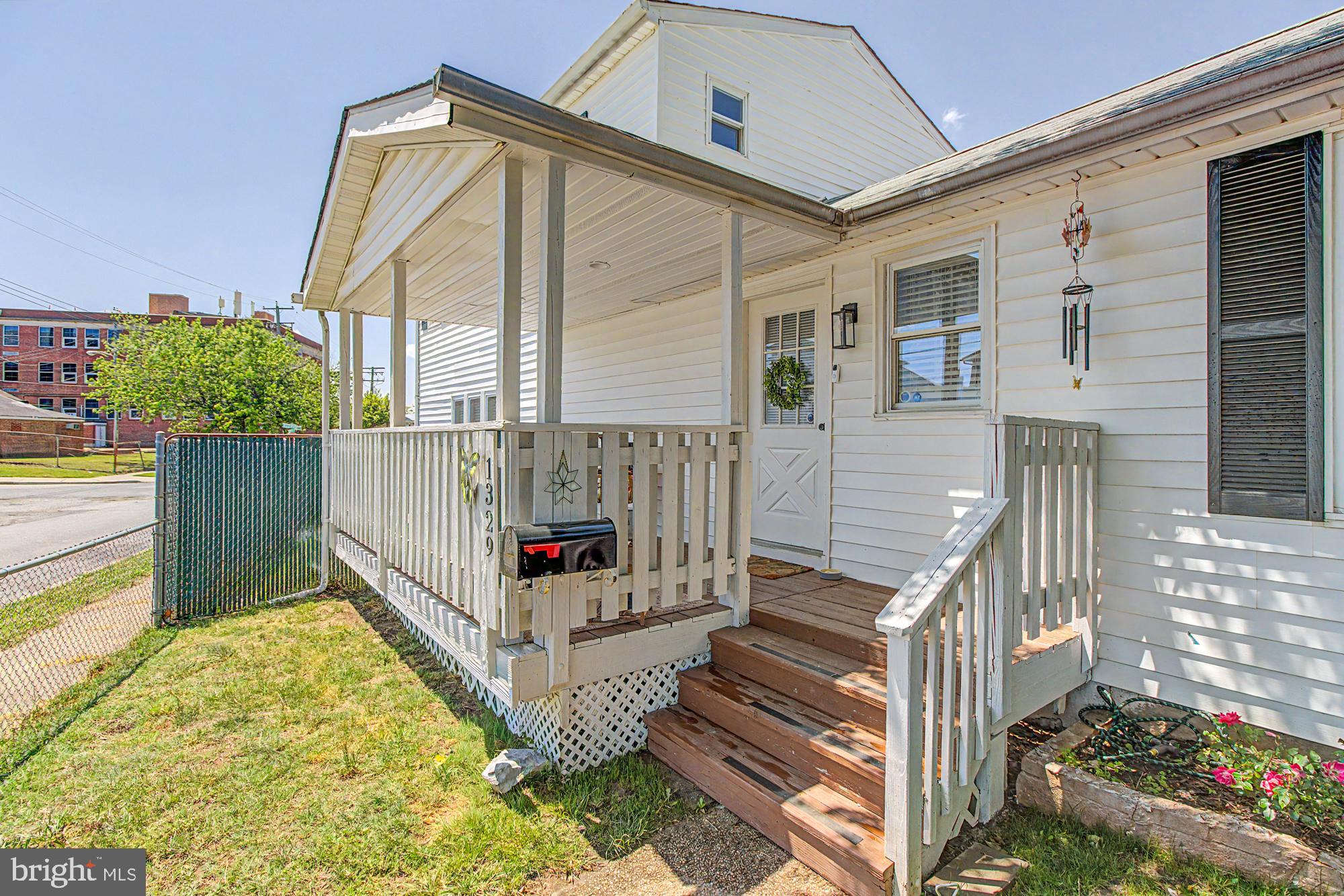 GRACELAND PARK - Residential Lease