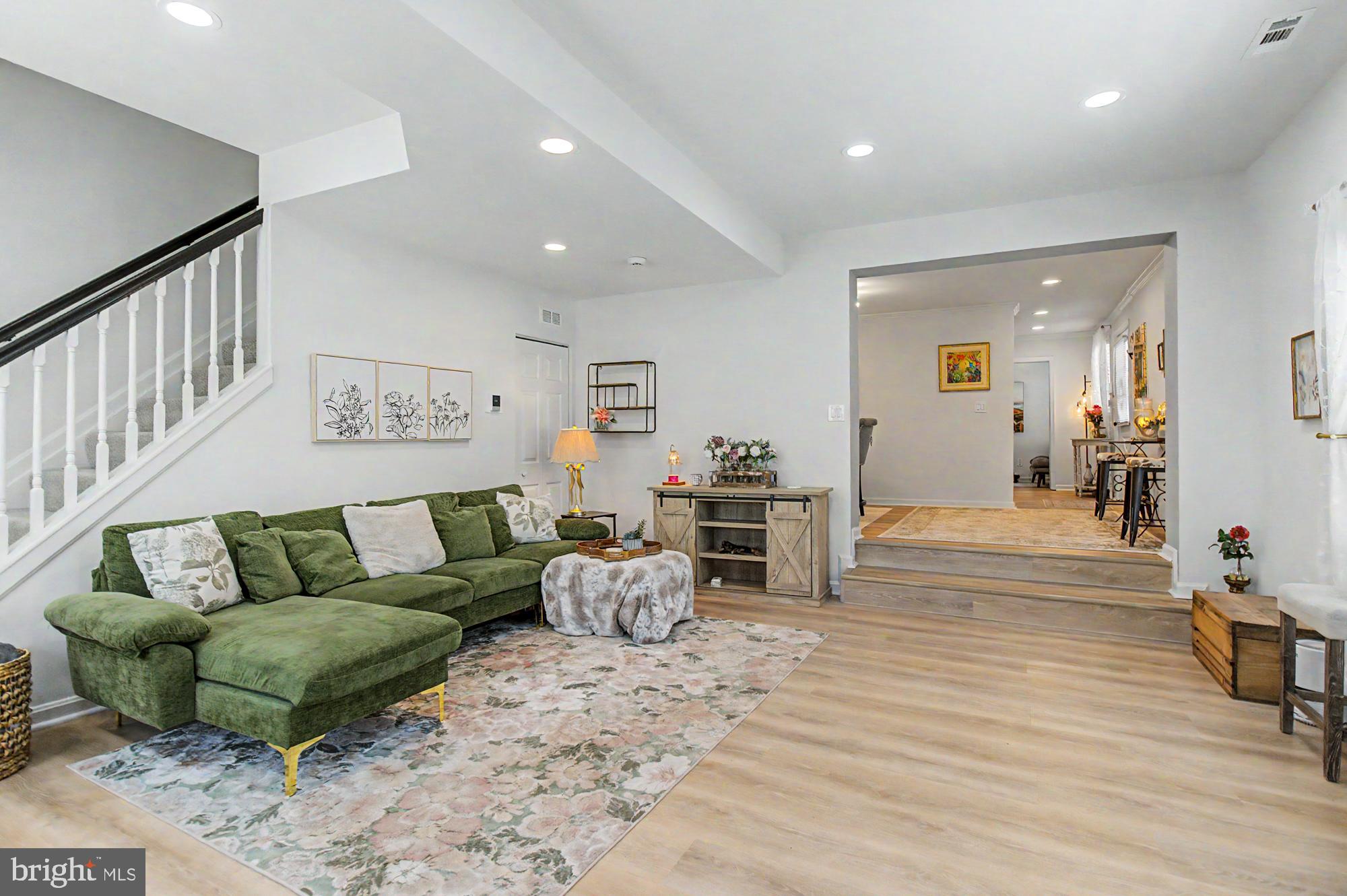 GRACELAND PARK - Residential Lease