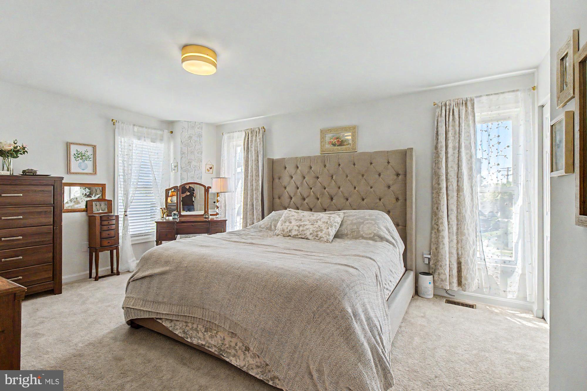 GRACELAND PARK - Residential Lease