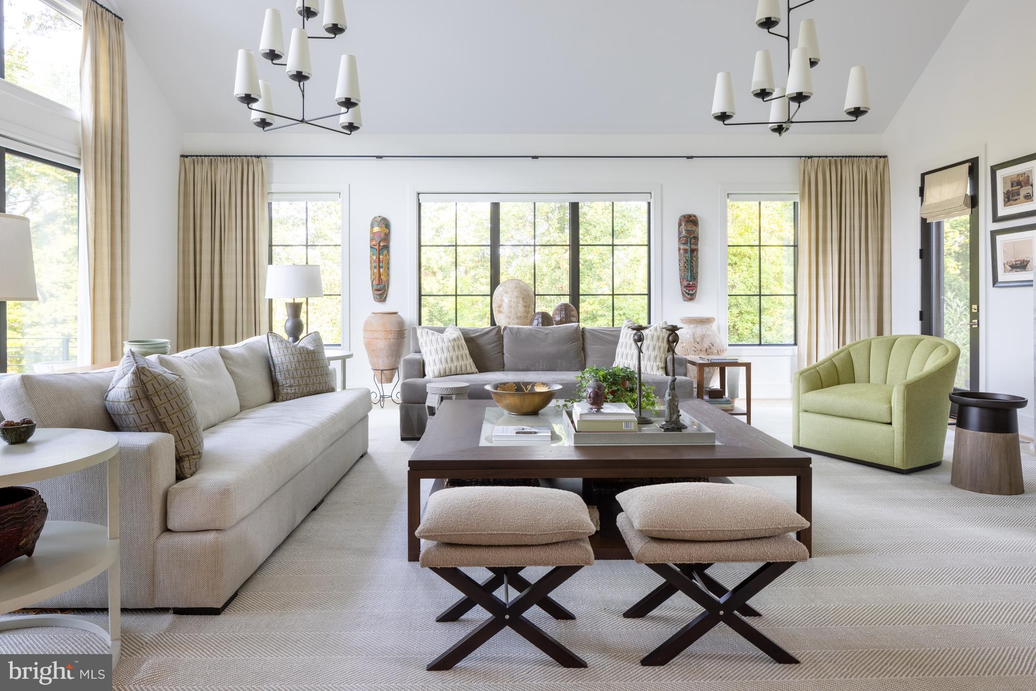 LANGLEY HILL - Residential