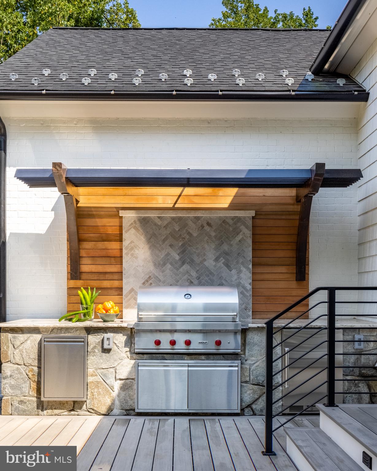 LANGLEY HILL - Residential