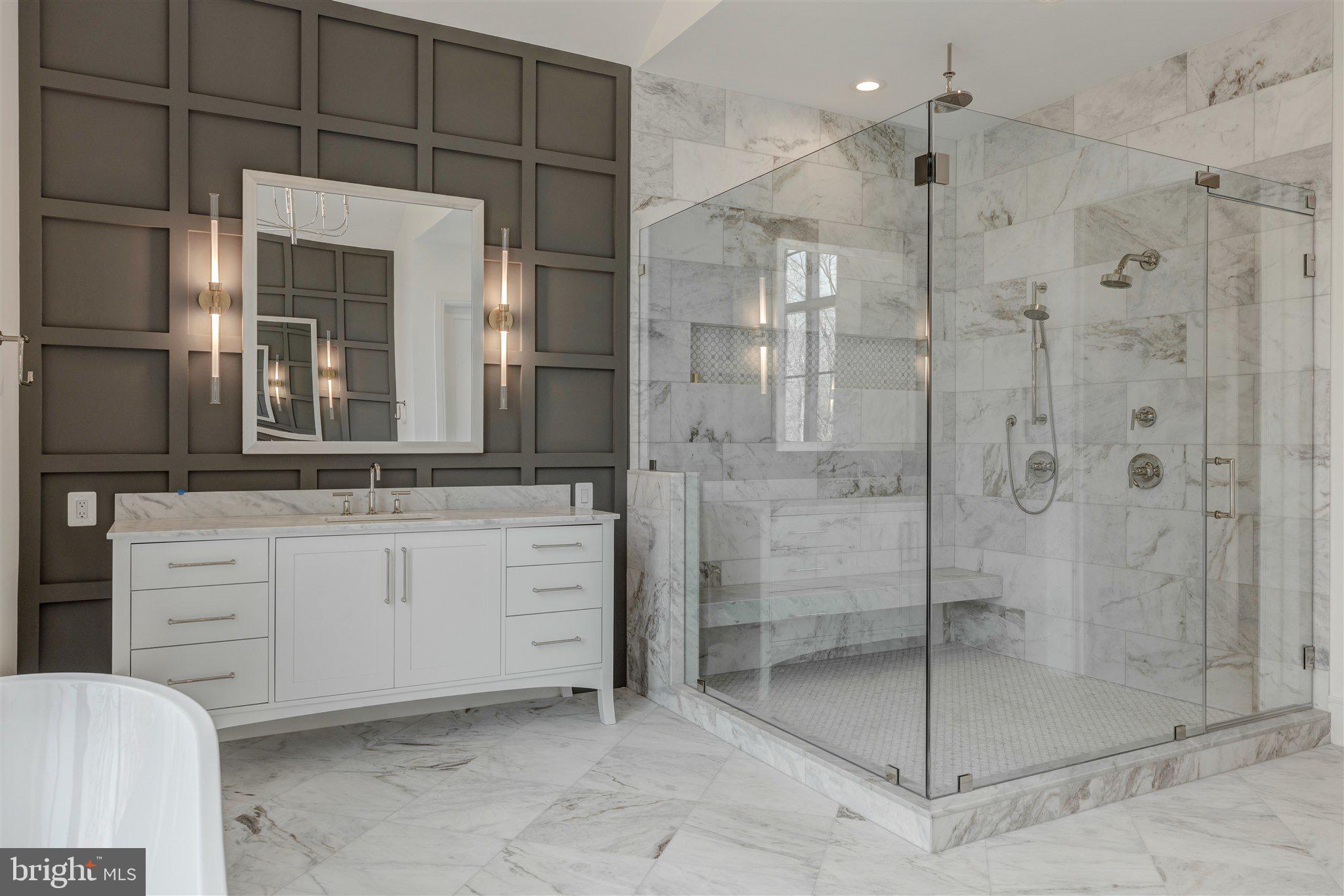 LANGLEY HILL - Residential