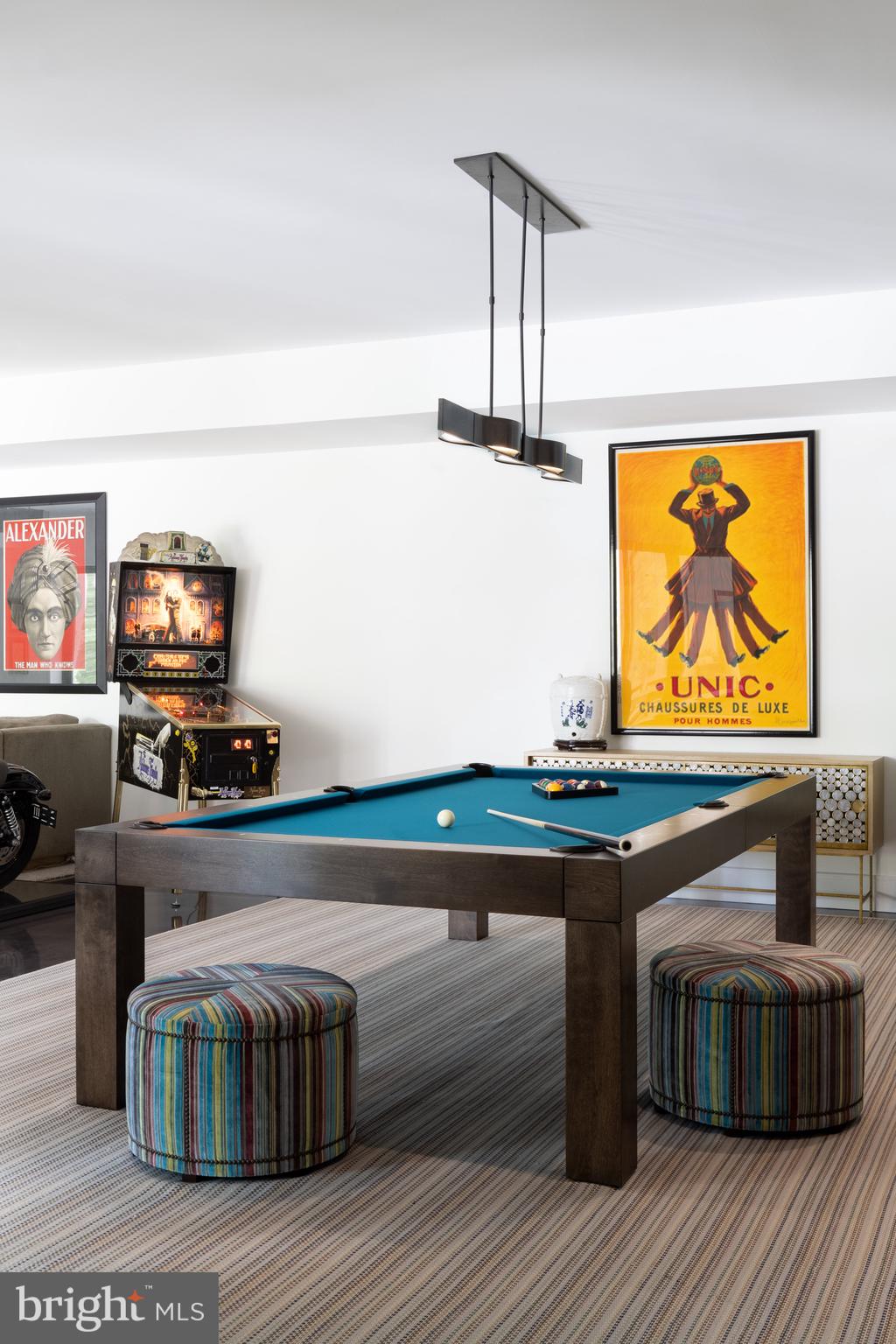 LANGLEY HILL - Residential