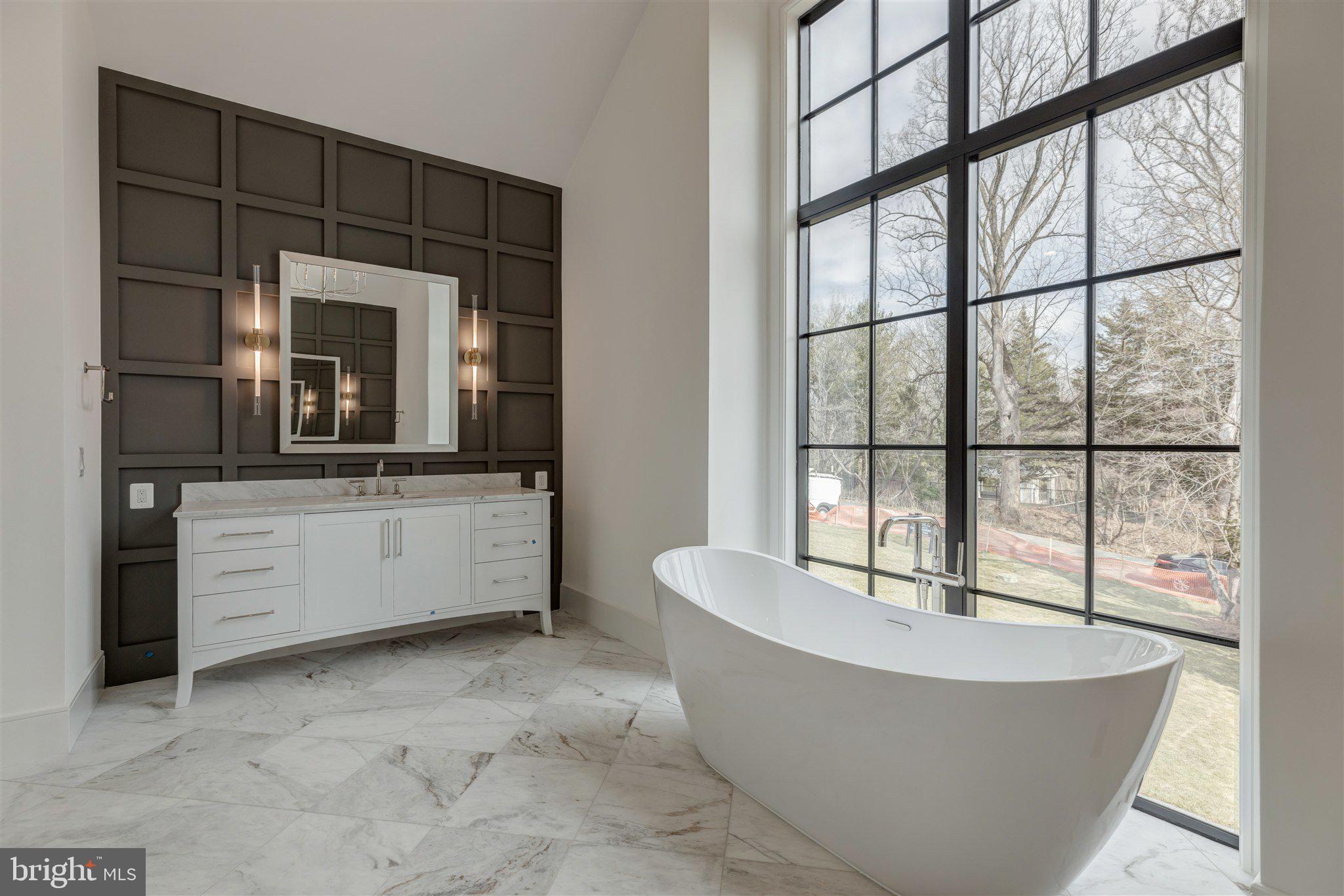 LANGLEY HILL - Residential