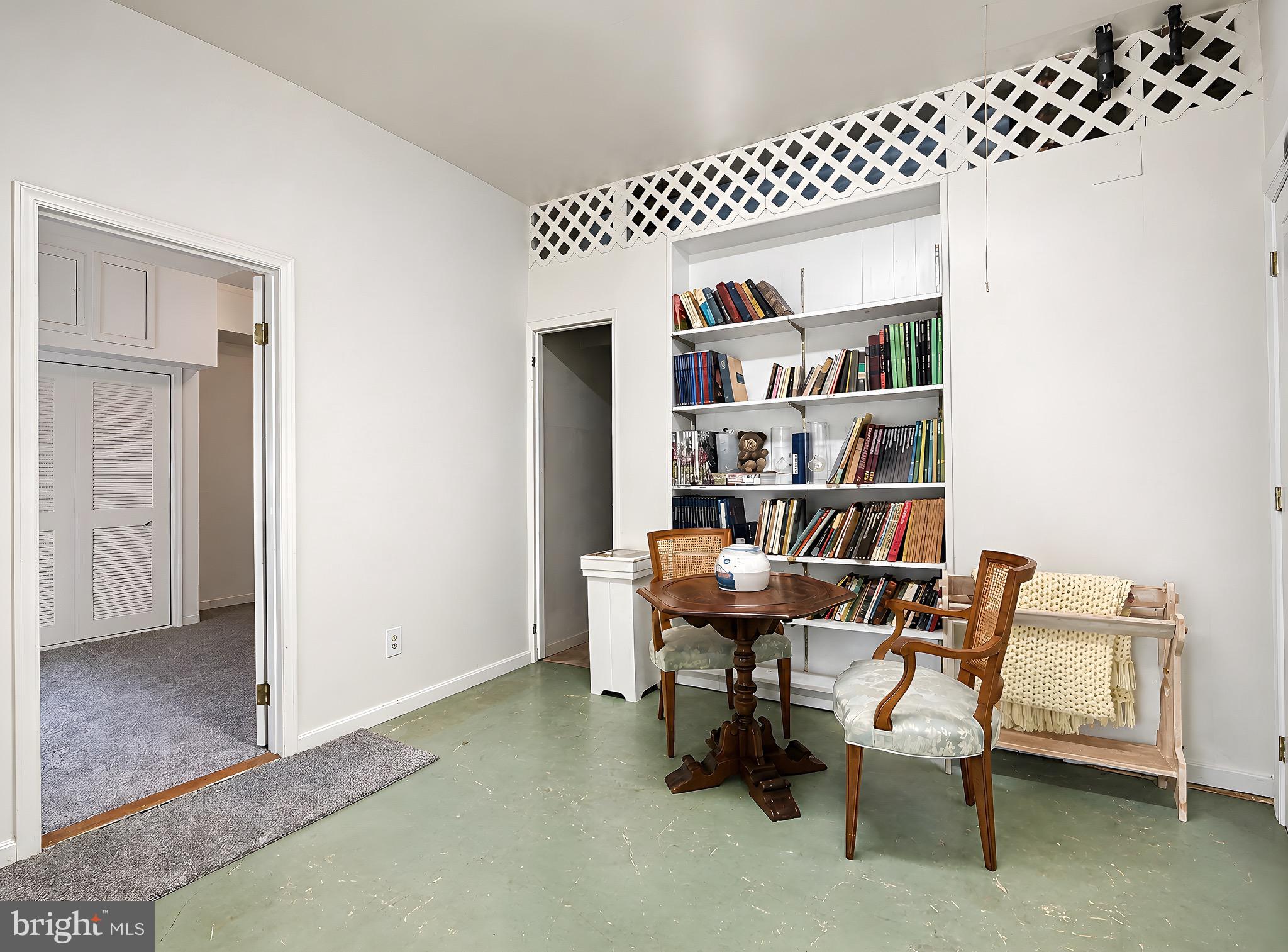 ST JEROMES - Residential