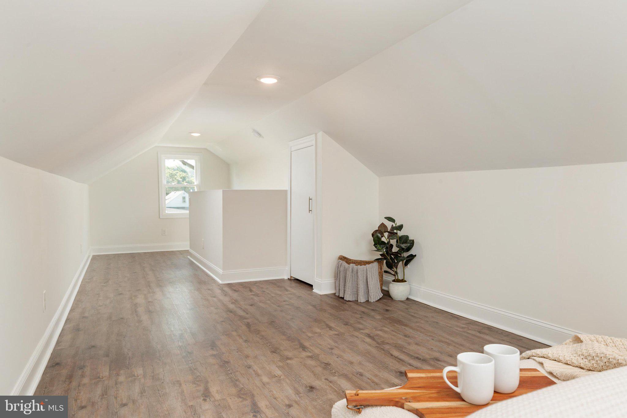 NORTH LINTHICUM - Residential
