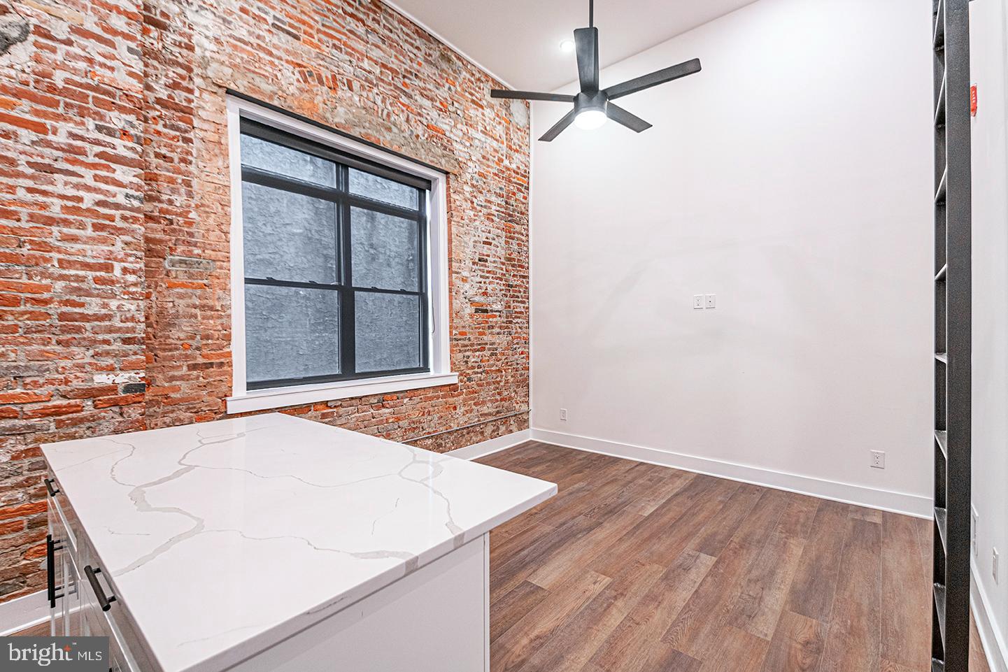 BELLA VISTA - Residential Lease