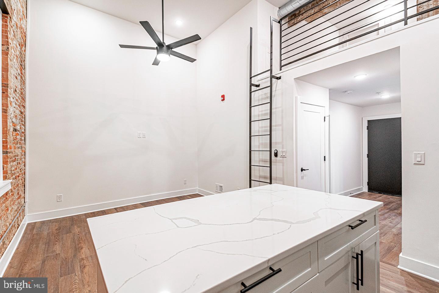 BELLA VISTA - Residential Lease