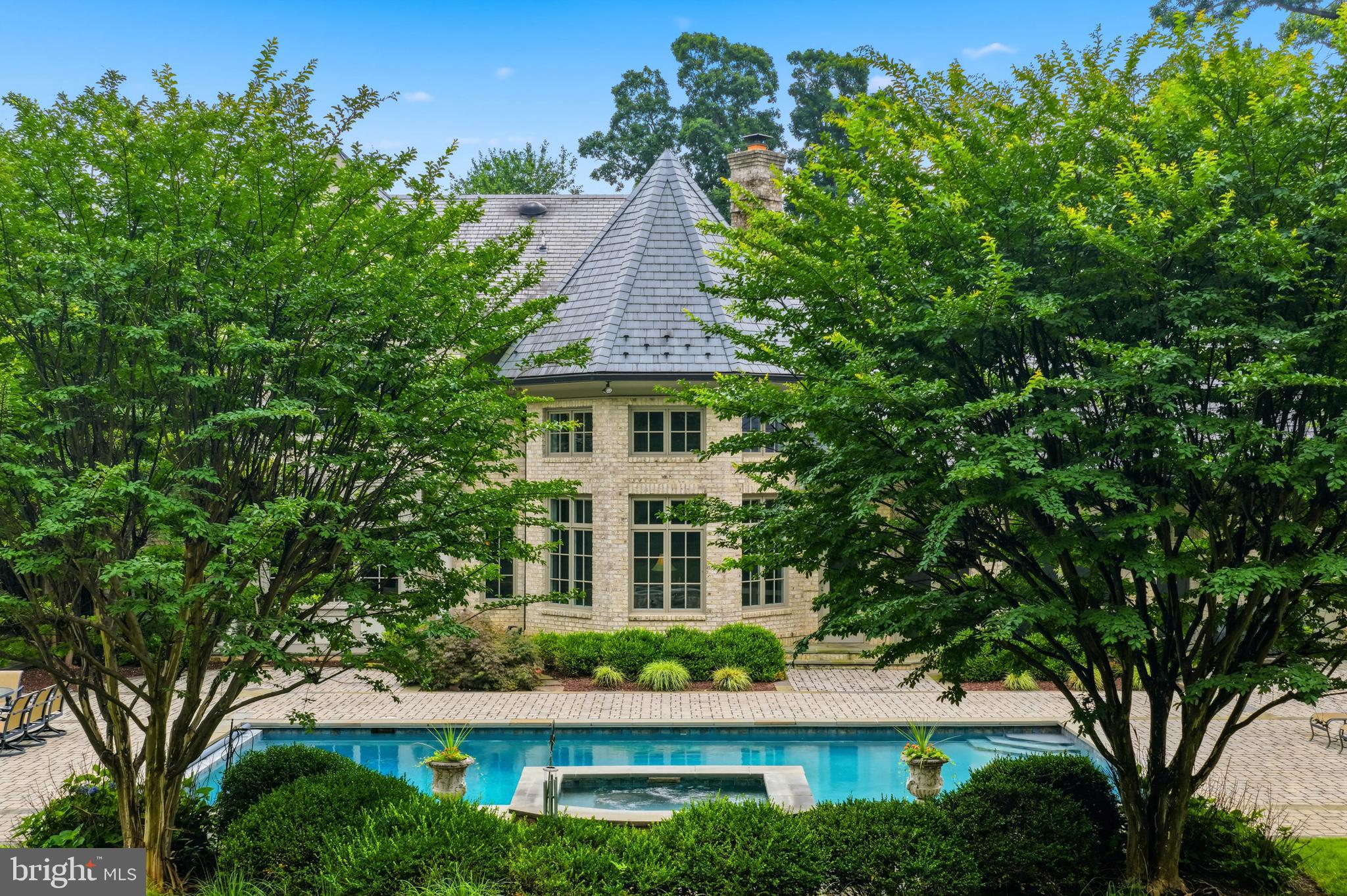 AVENEL - Residential