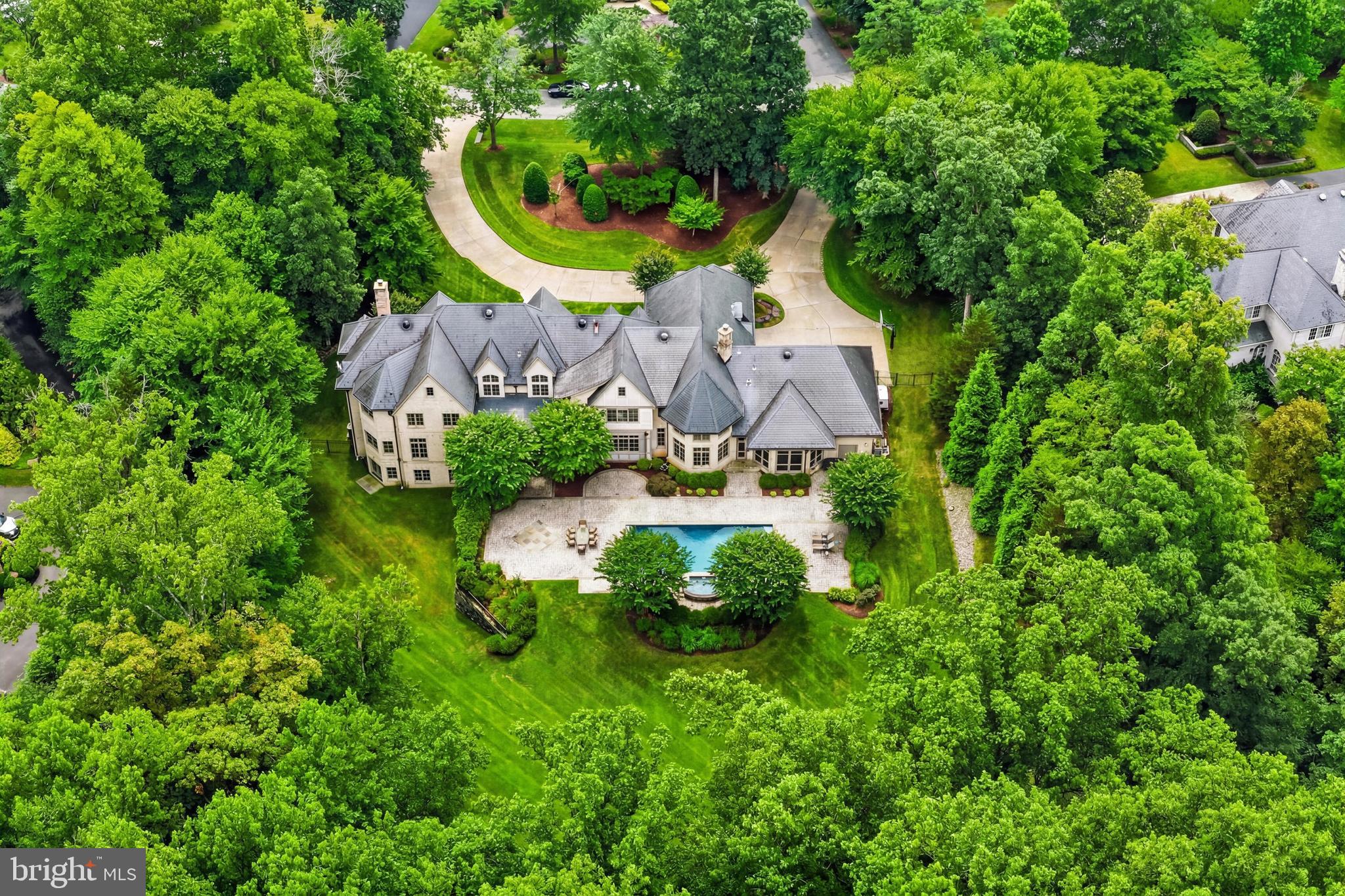 AVENEL - Residential