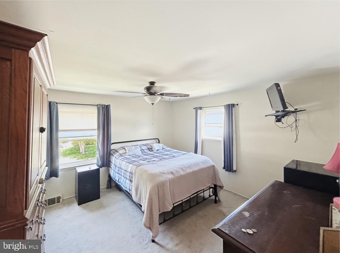 EDGEBROOKE - Residential