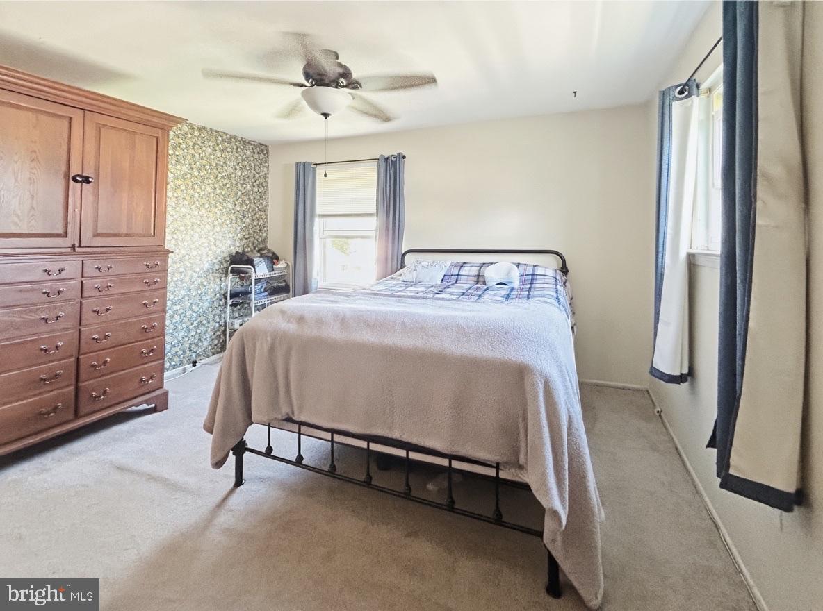 EDGEBROOKE - Residential