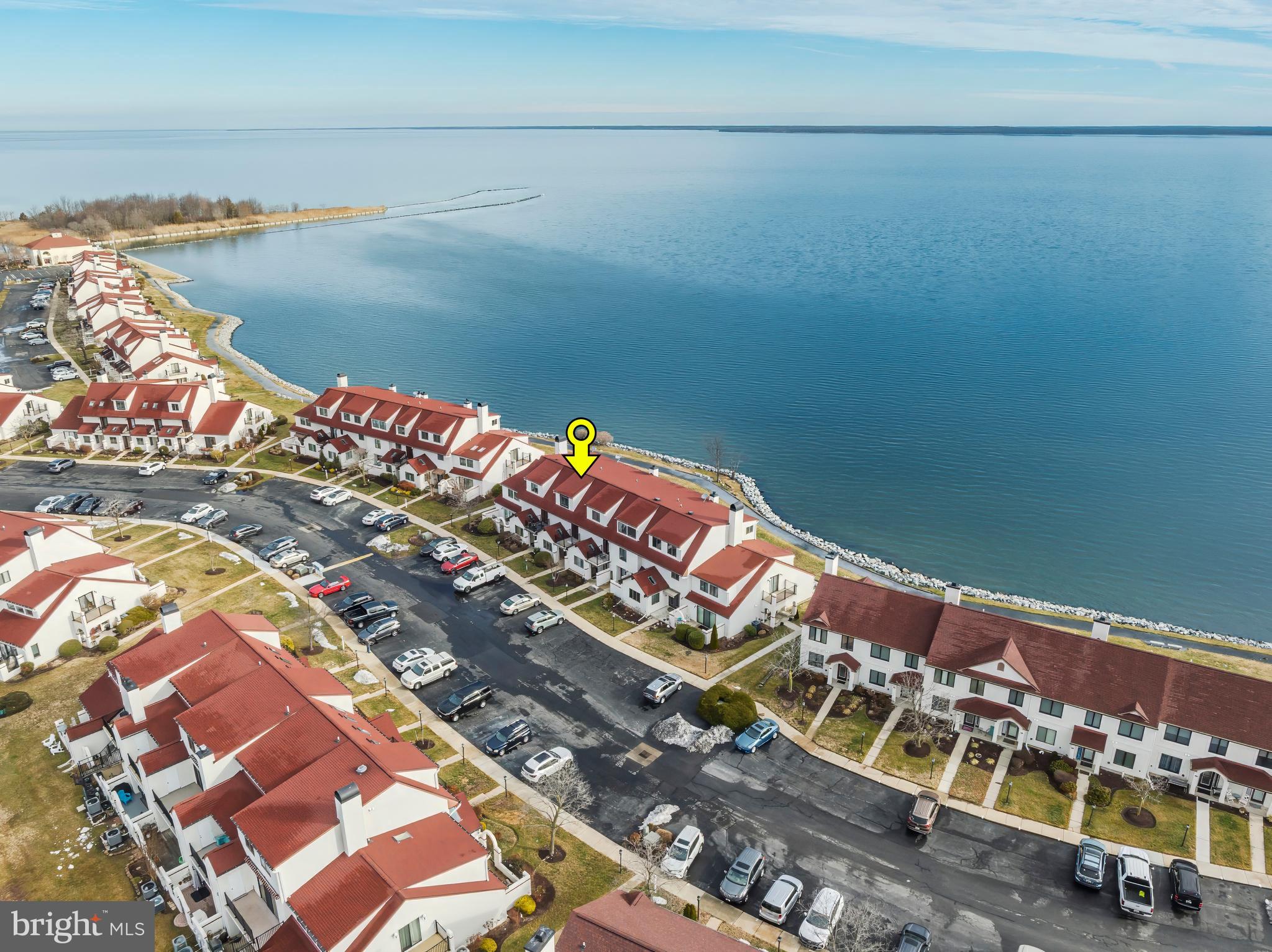 QUEENS LANDING - Residential