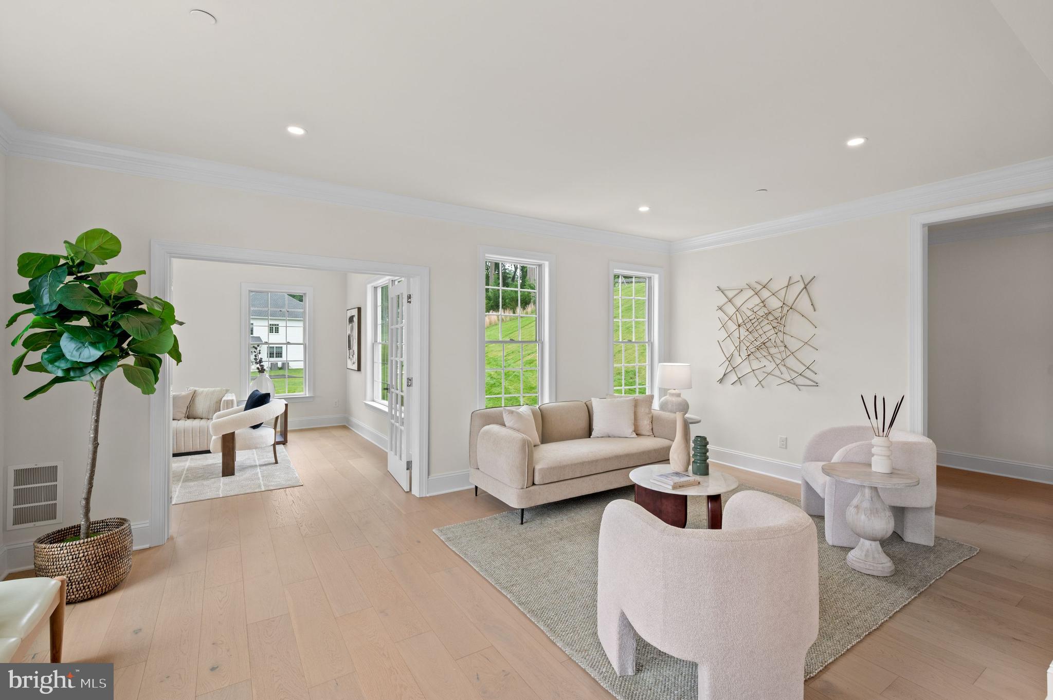VILLAGE OF FOUR SEASONS - Residential