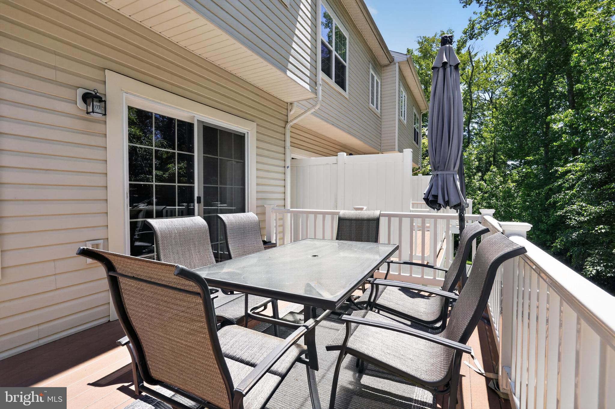 CHELSEA MANOR - Residential
