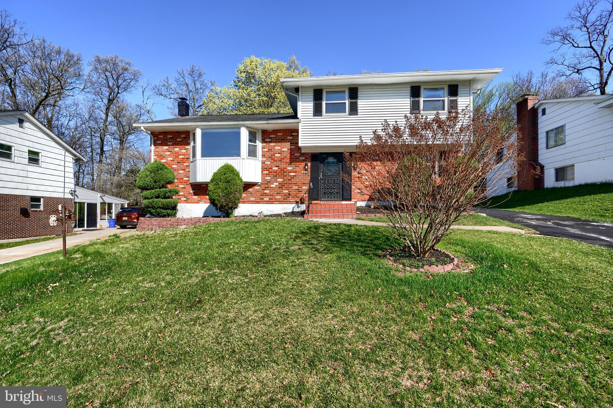 KINGS POINT - Residential