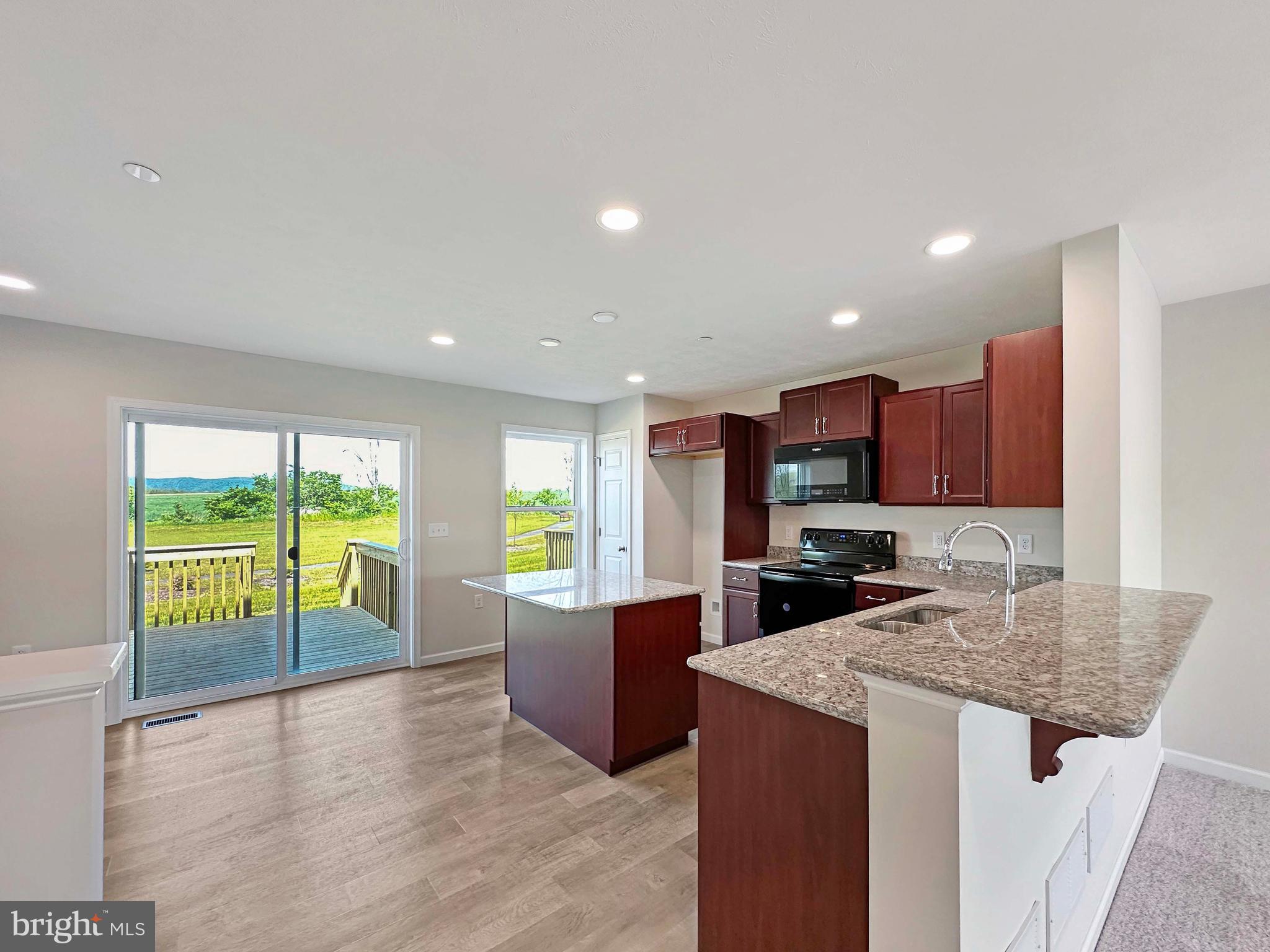 STEEPLECHASE - Residential