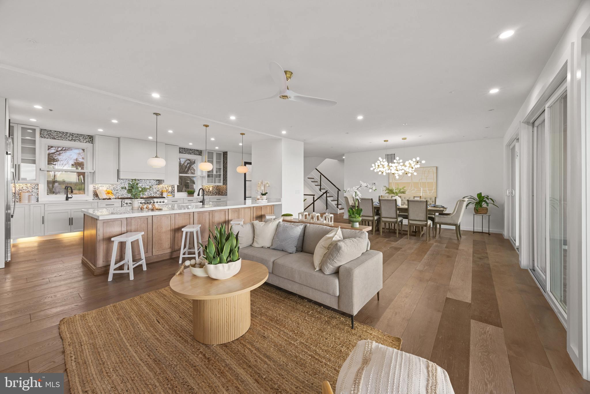 STEVENSVILLE - Residential