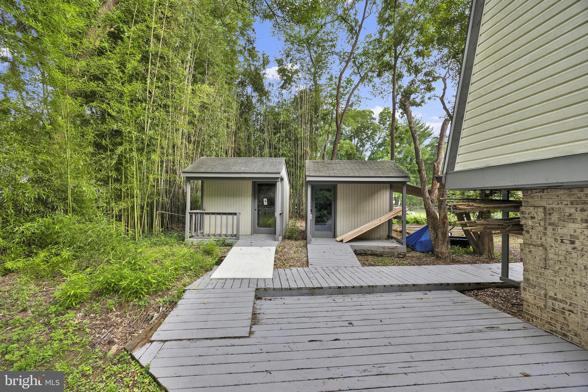 HALCYON OF HERNDON - Residential