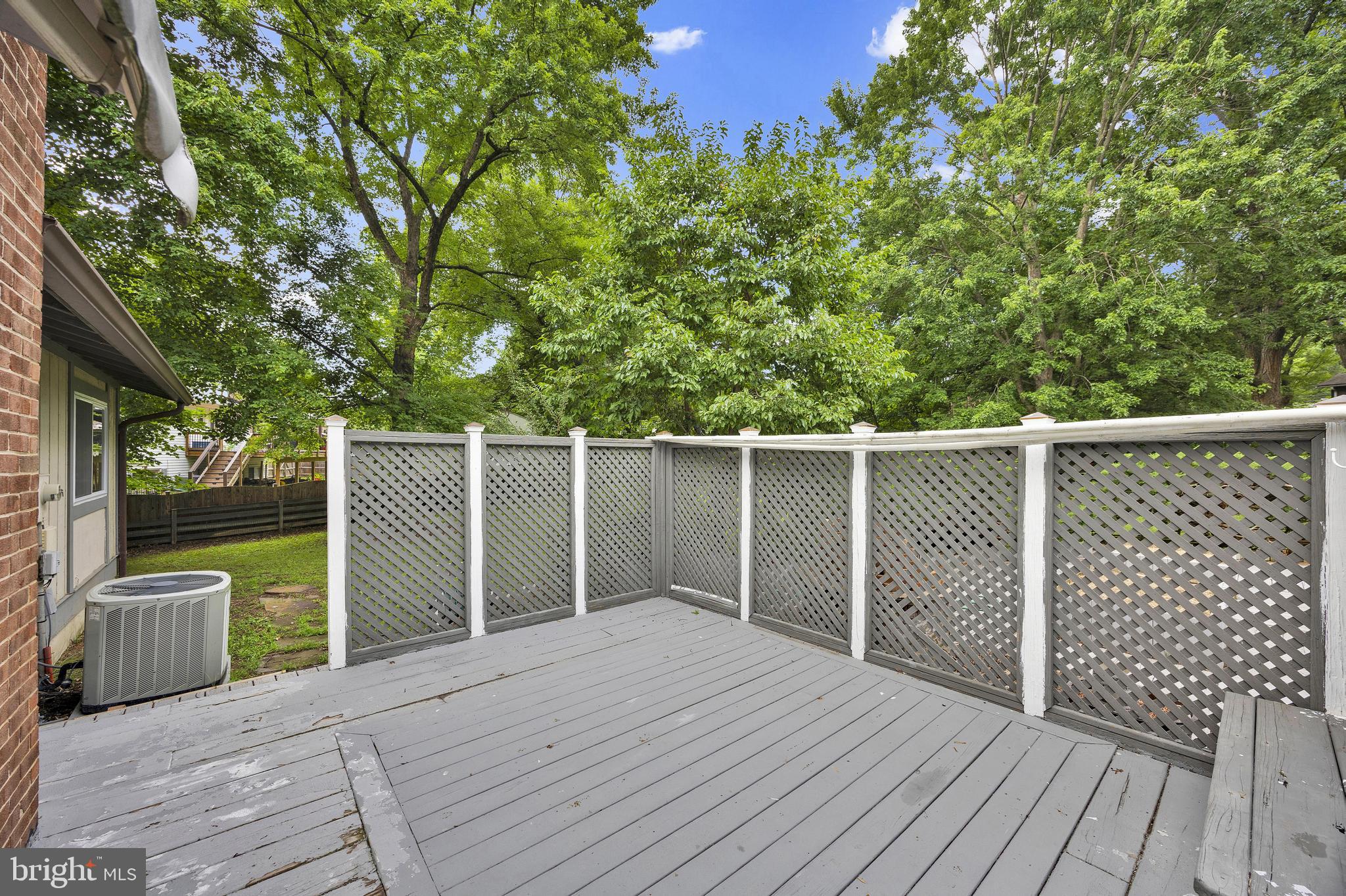HALCYON OF HERNDON - Residential